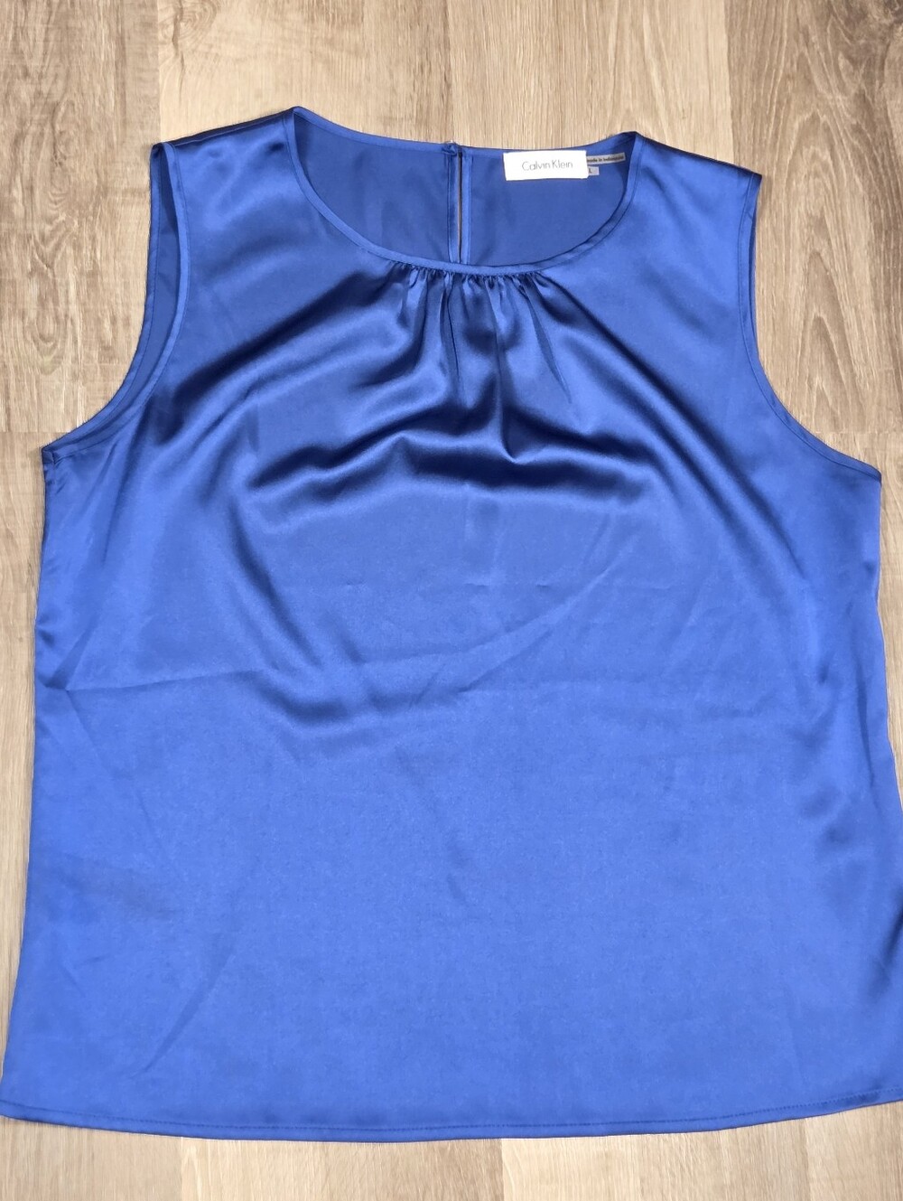 royal blue Calvin Klein sleeveless satin blouse LARGE